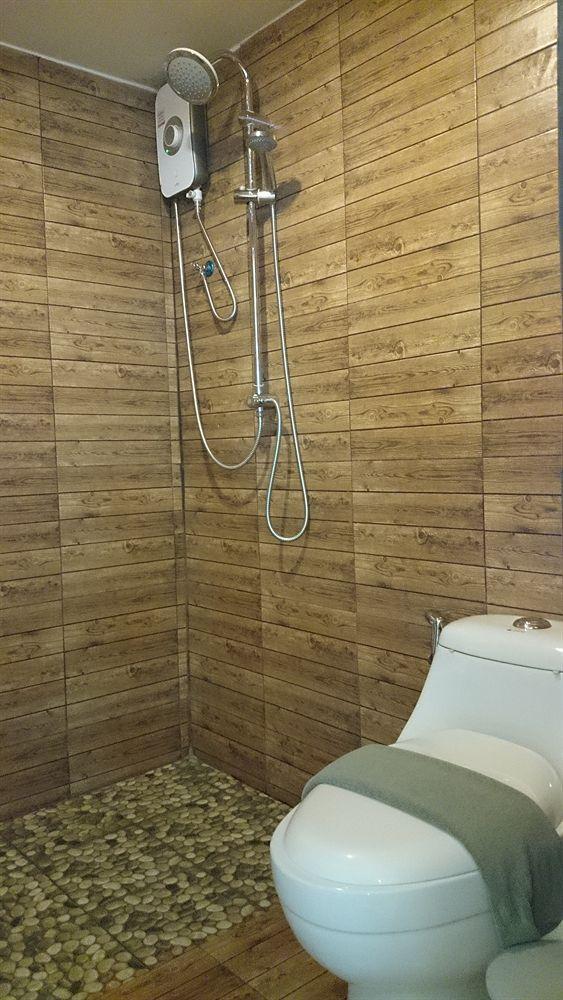Limburi Hometel Phuket Zewnętrze zdjęcie