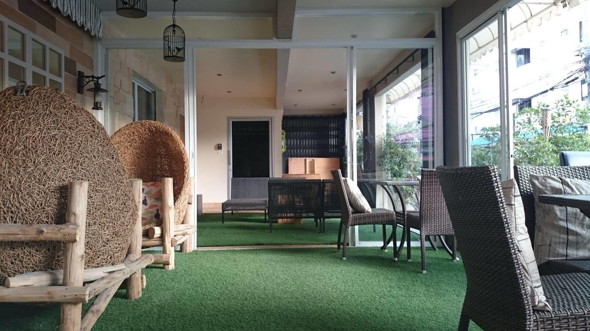 Limburi Hometel Phuket Zewnętrze zdjęcie